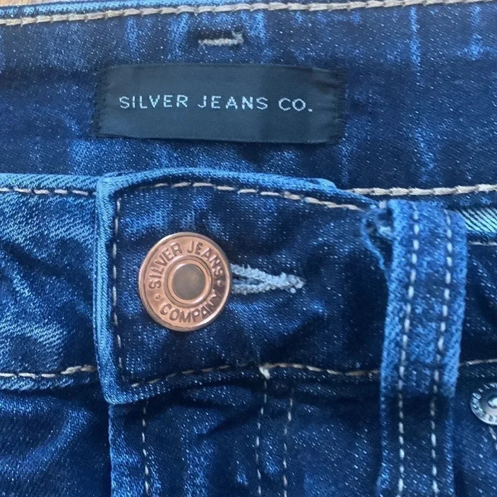 Silver Avery skinny crop jeans - Picture 2 of 6